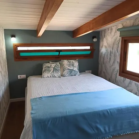 Beautiful Chalet With Wifi And Free Parking Arona  Esterno foto